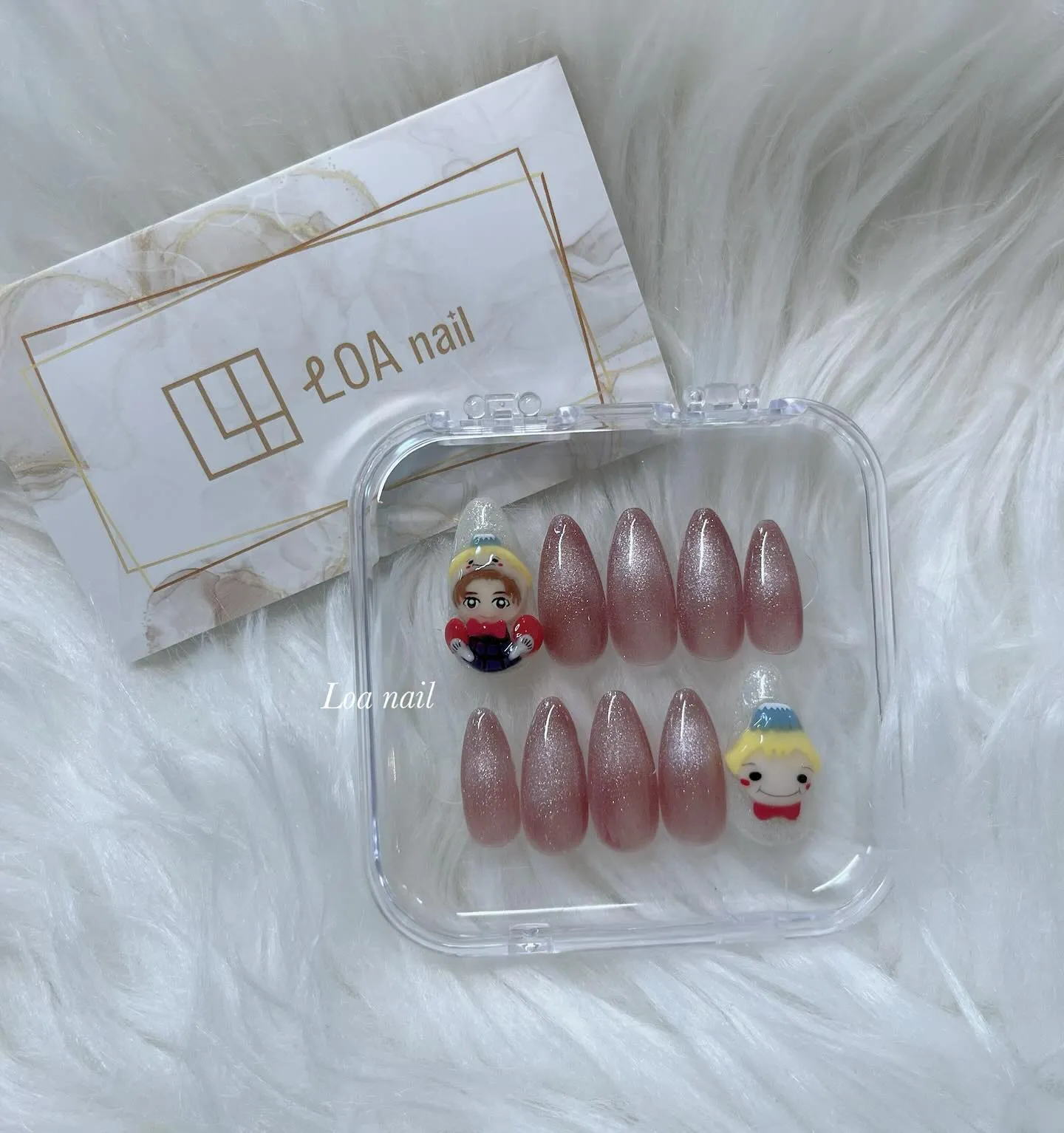 ネイルチップオーダー受け付けてます😊🤍